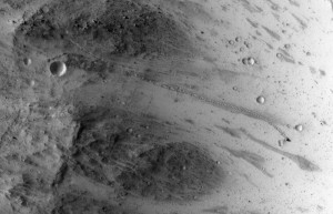The path of a tumbling boulder on mars